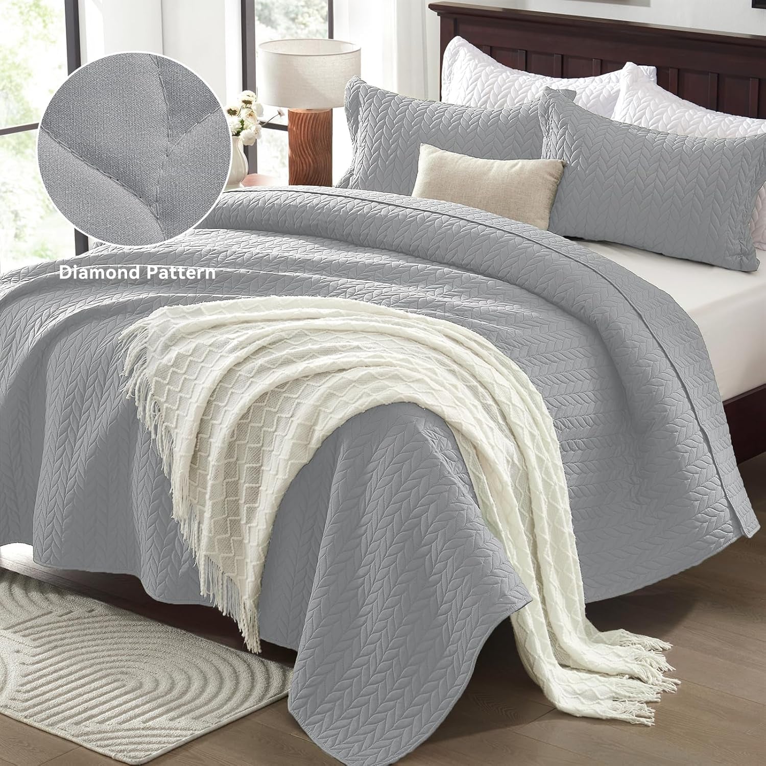 Queen Quilt Bedding Set, Lightweight Comforter Bedspreads Coverlets, Full Queen Size Quilt, Luxury Durable Quilted Stitching Bed Cover with 2 Shams All Season 3Pcs, Light Grey
